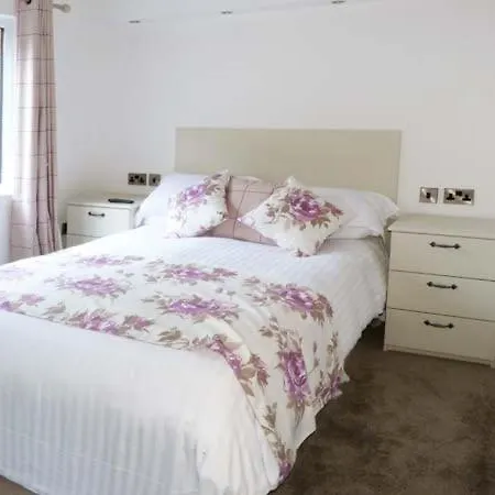 Bluebell Lodge, *